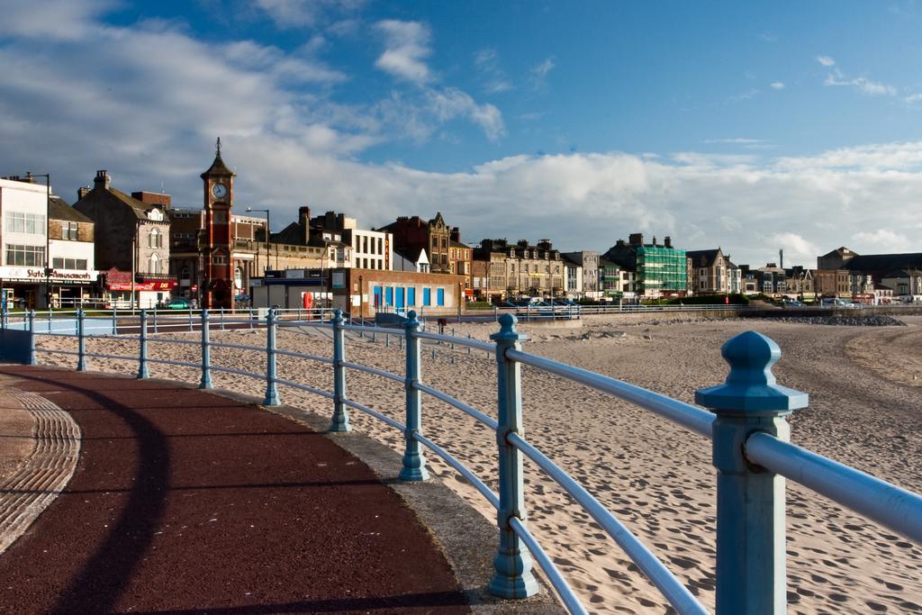 The Morecambe Bay Hotel Экстерьер фото